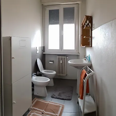 Foresteria Lombarda By Max Guest house